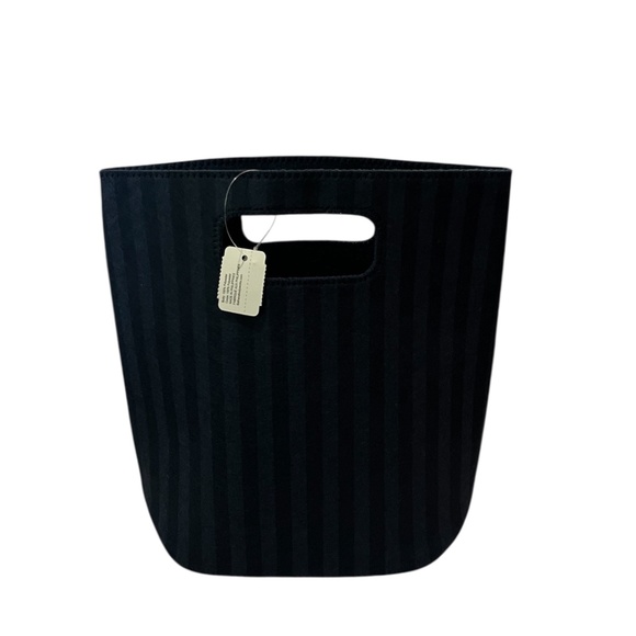 Bath & Body Works Baked With Love Gift Bag - Picture 2 of 4